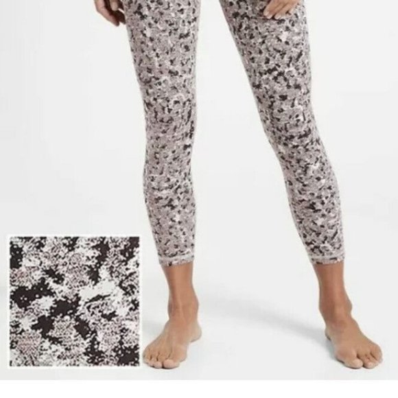 Athleta Elation Textured 7/8 Tight size 3X Meadow Decadent Chocolate - Picture 6 of 8